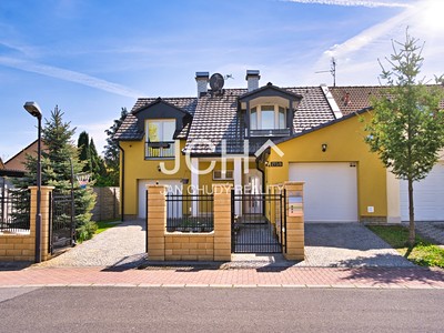 Prodej  rodinného domu 104 m², pozemek 576 m²
