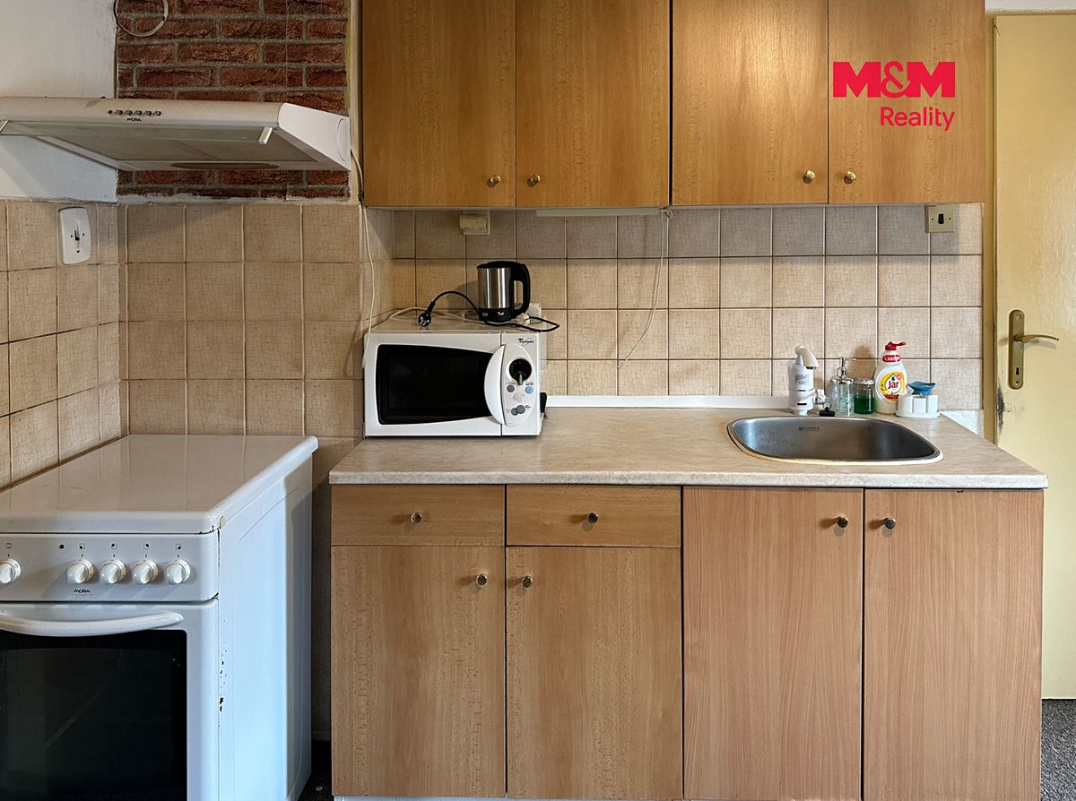 Pronájem bytu 1+1 28 m² – fotografie 2
