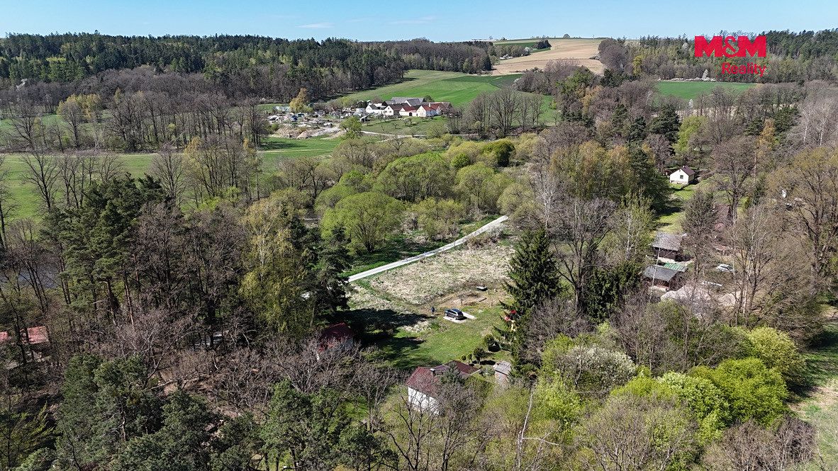 Prodej chaty 244 m², pozemek 250 m² – fotografie 3