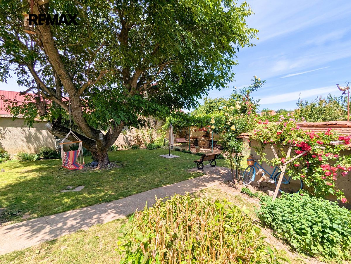 Prodej rodinného domu 93 m², pozemek 1198 m² – fotografie 3