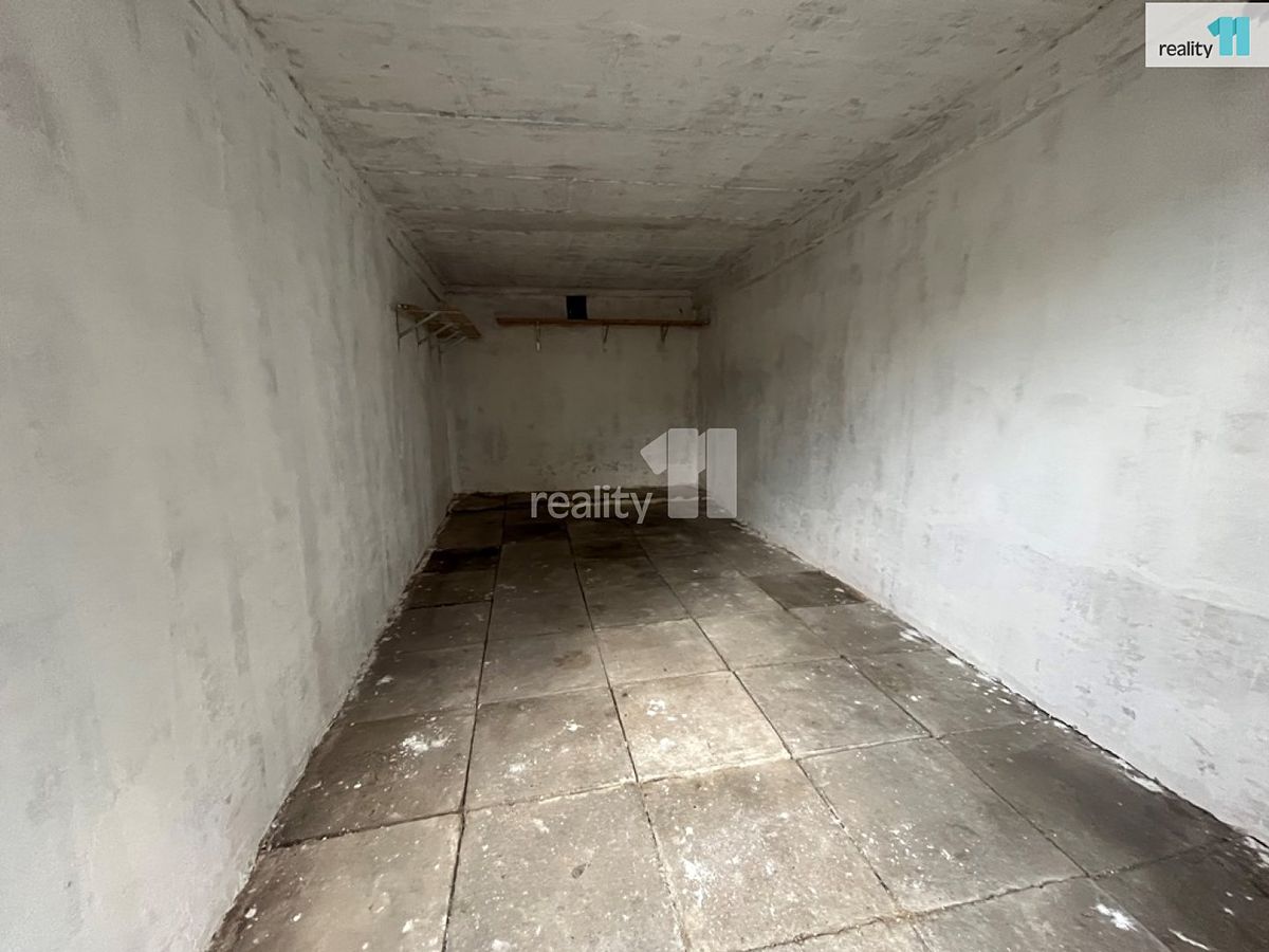 Prodej garáže 17 m² – fotografie 3
