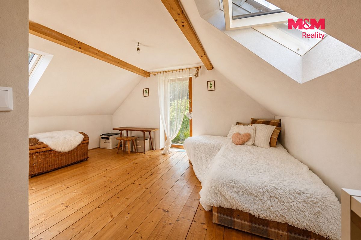 Prodej rodinného domu 80 m², pozemek 743 m² – fotografie 3