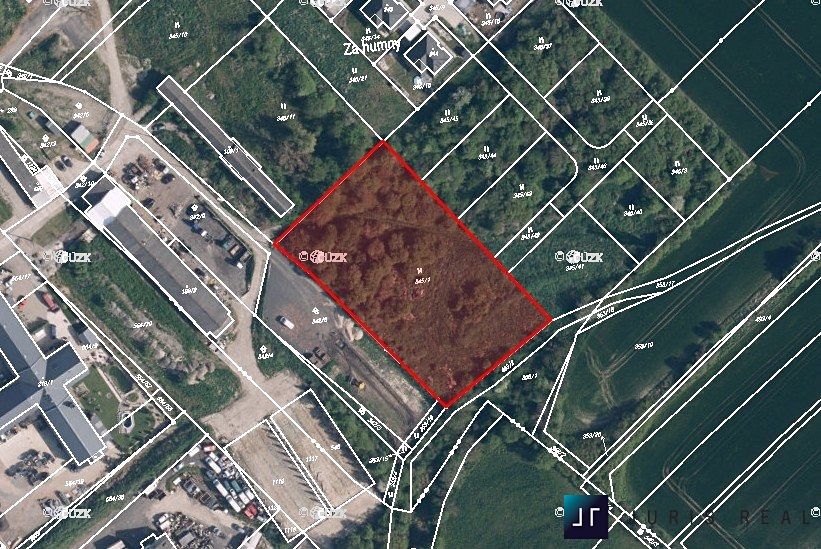 Prodej komerčního pozemku 4968 m²
