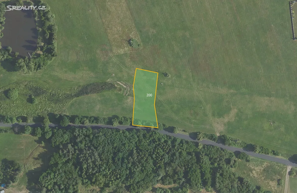Prodej pole 15954 m², Drahlín