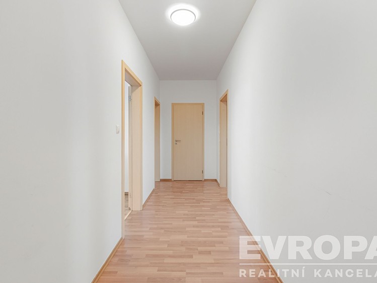Квартира 4+kk на продаж, 143 м² (17 з 28)