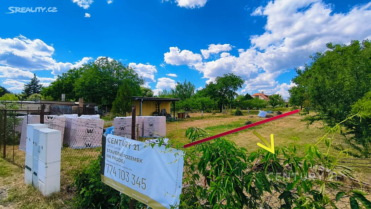 Prodej stavebního pozemku 1175 m², Hodonín