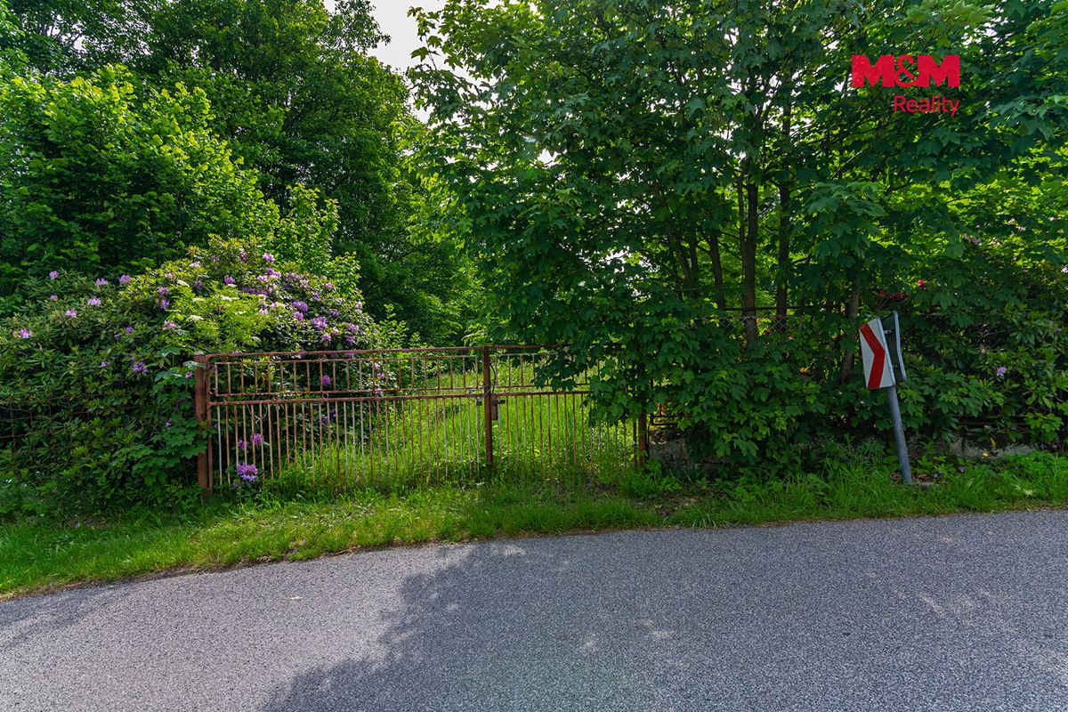 Prodej stavebního pozemku 6805 m² – fotografie 2