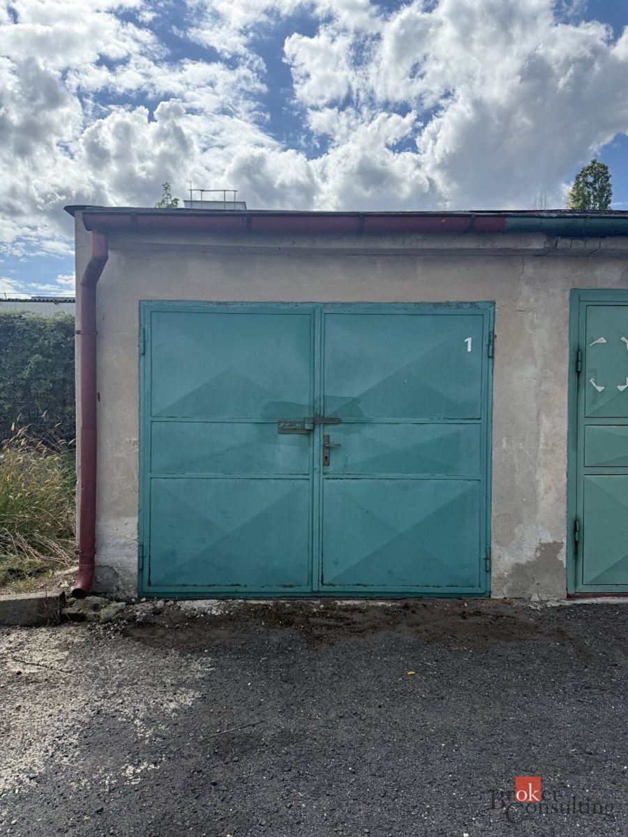 Pronájem garáže 18 m² – fotografie 2