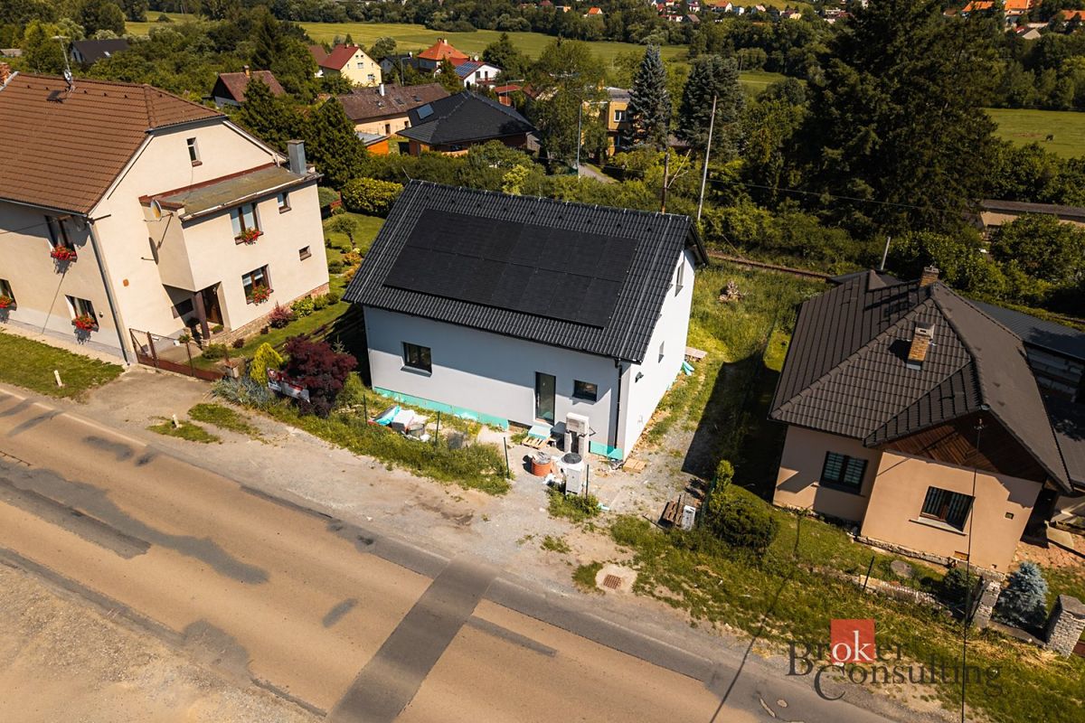 Prodej rodinného domu 146 m², pozemek 444 m²