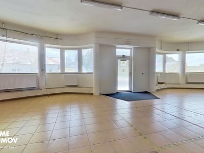 Pronájem obchodního prostoru 99 m²