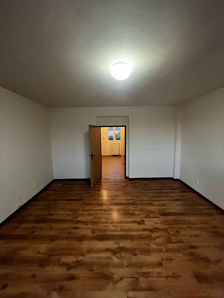 Pronájem bytu 1+1 50 m² – fotografie 4
