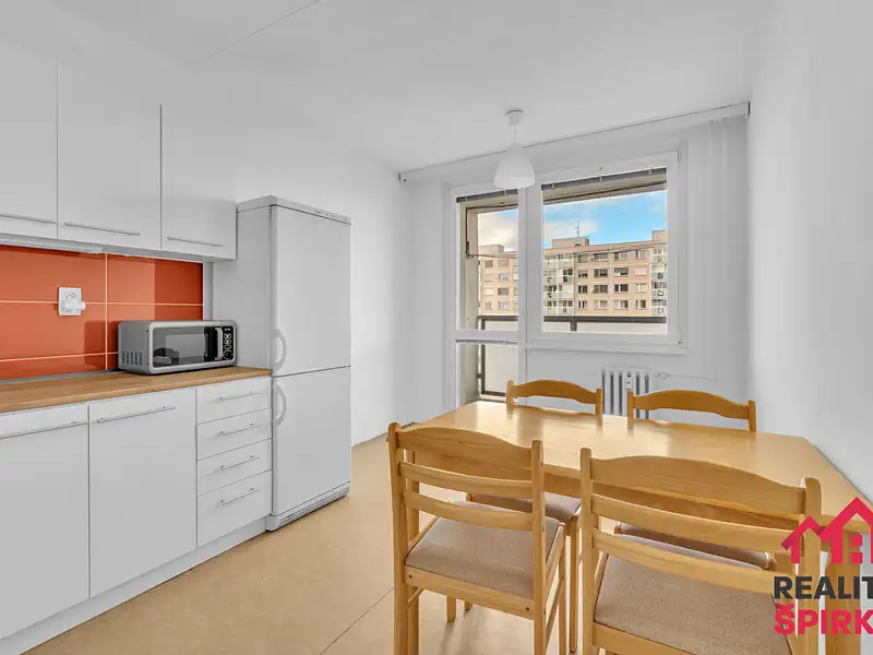Prodej bytu 2+1 67 m², Praha – náhled fotky 3