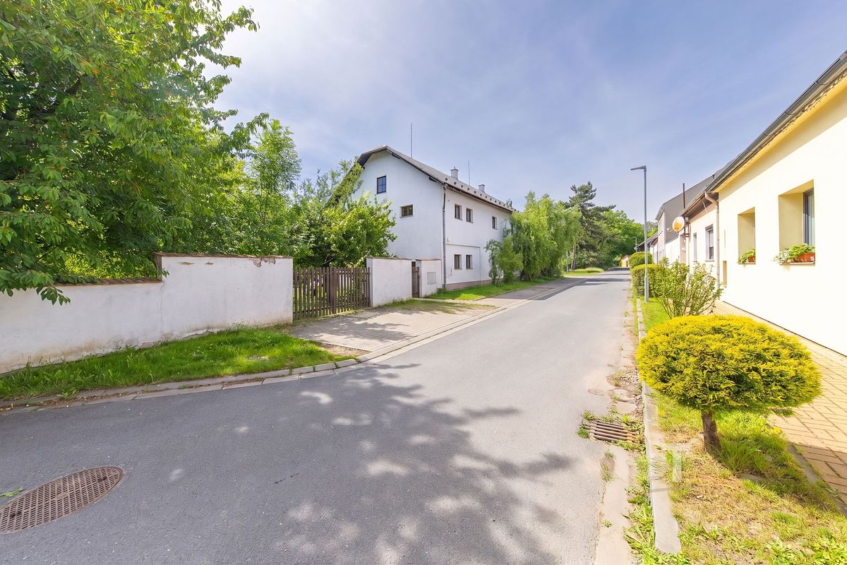 Prodej vícegeneračního domu 430 m², pozemek 1800 m²