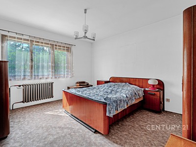 Prodej  rodinného domu 290 m², pozemek 793 m²
