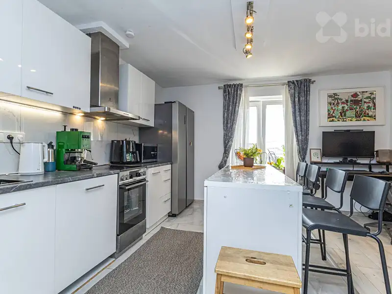Prodej rodinného domu 80 m², pozemek 169 m², Praha – náhled fotky 2