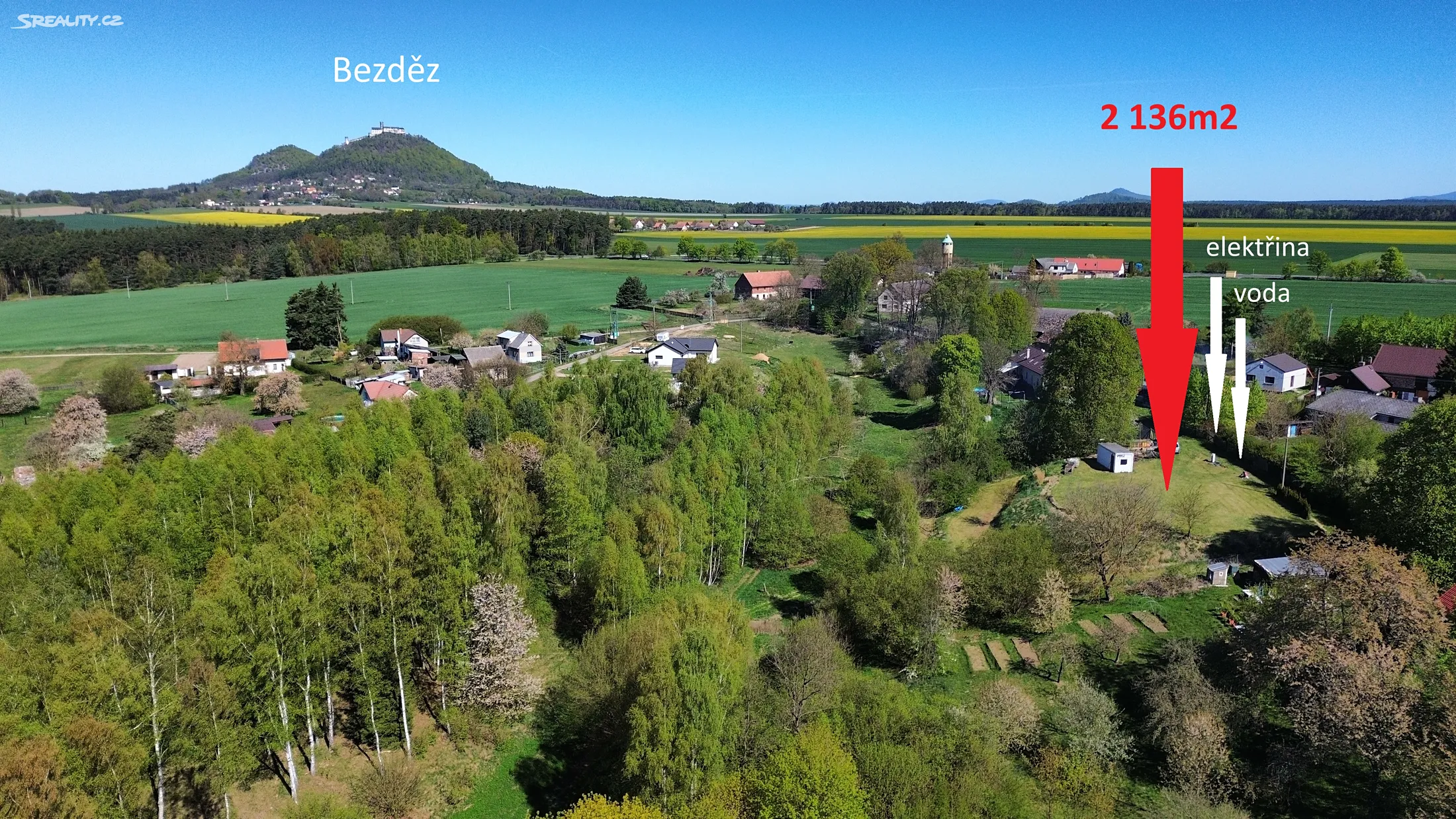 Prodej stavebního pozemku 2136 m²