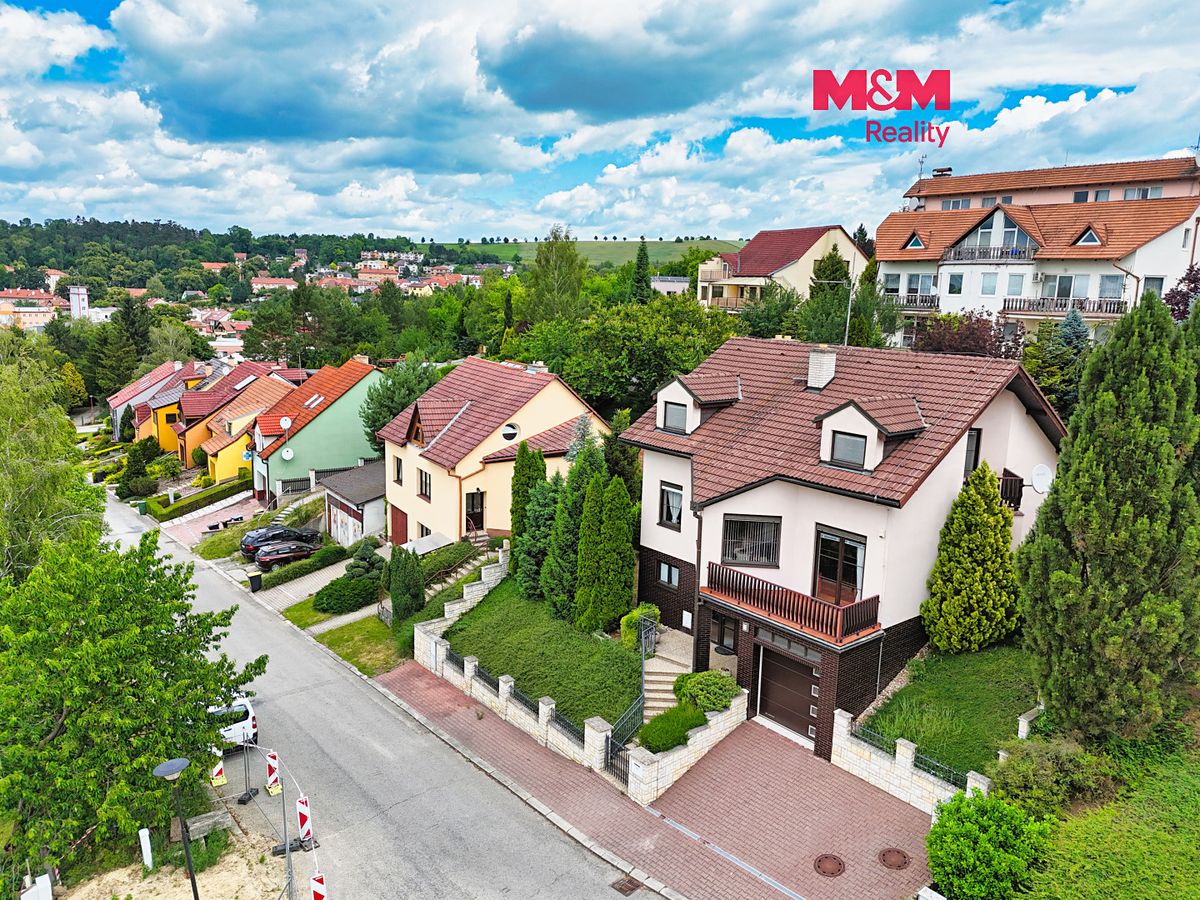 Prodej rodinného domu 155 m², pozemek 566 m²