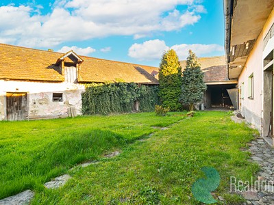 Prodej  zemědělské usedlosti 232 m², pozemek 2 592 m²