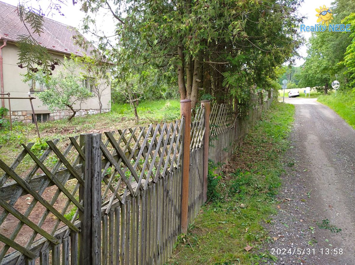 Prodej rodinného domu 150 m², pozemek 2471 m² – fotografie 4
