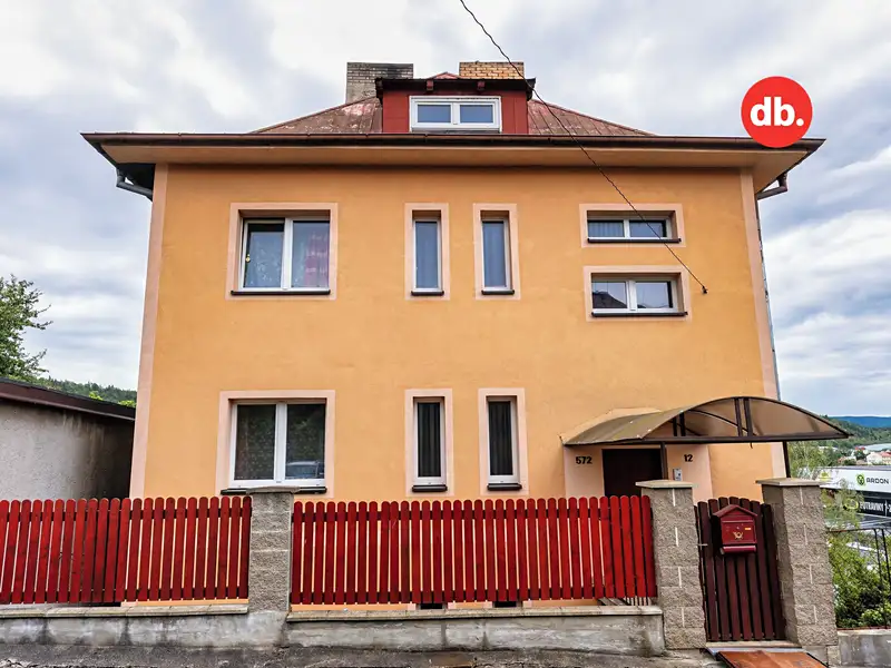 Prodej vily 280 m², pozemek 653 m², Karlovy Vary – náhled fotky 3