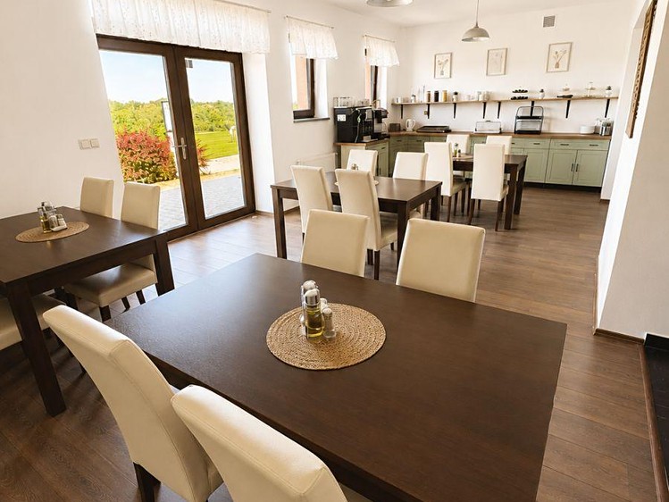 Комерційне приміщення в оренду, 824 м² (6 з 9)