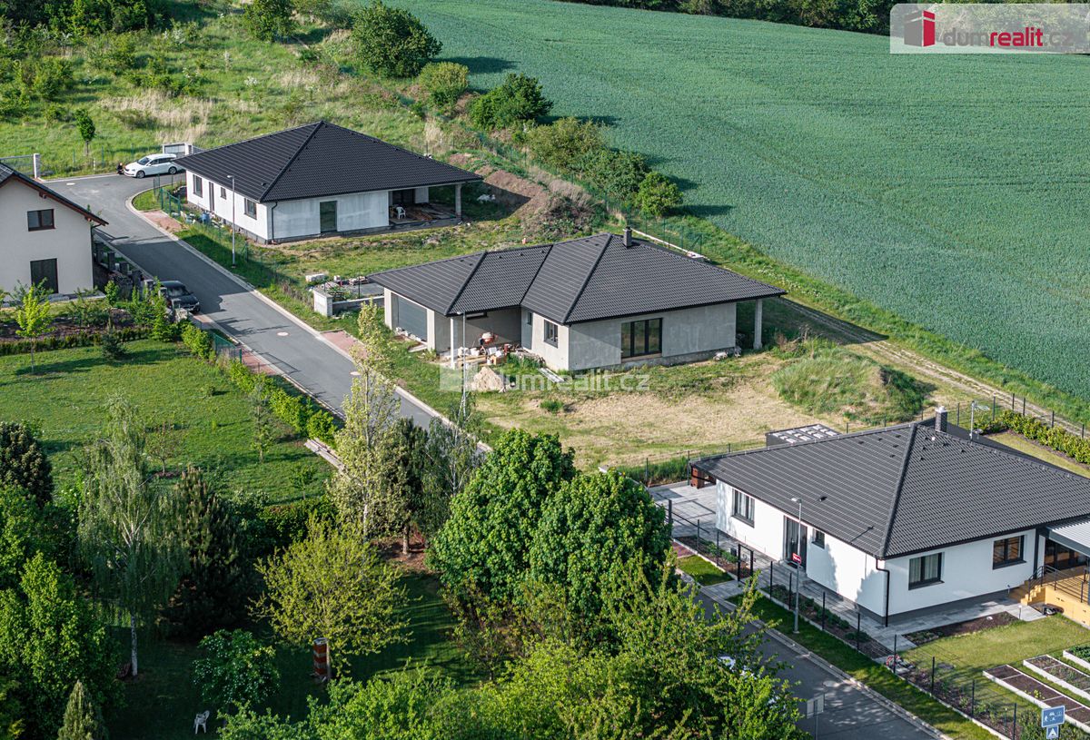 Prodej rodinného domu 218 m², pozemek 962 m²