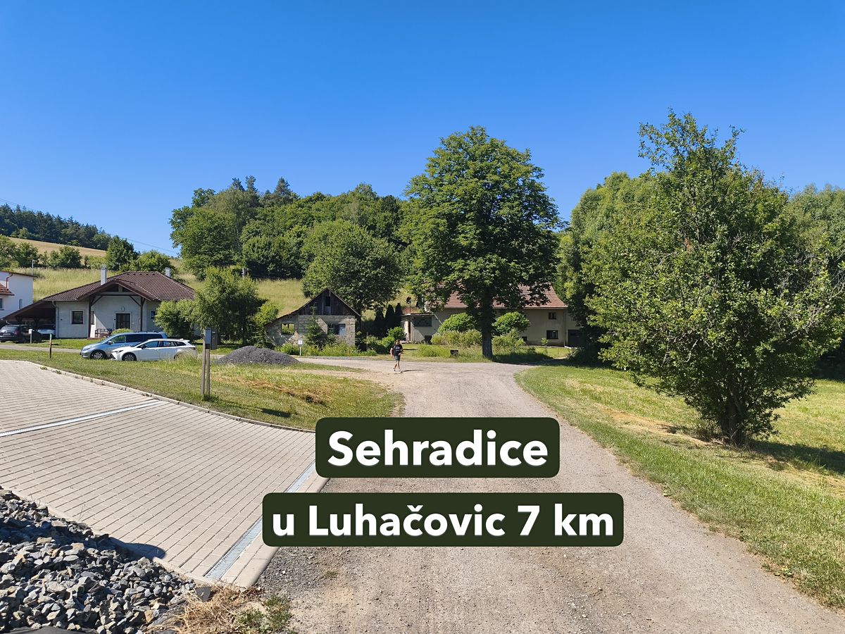 Prodej stavebního pozemku 2825 m²