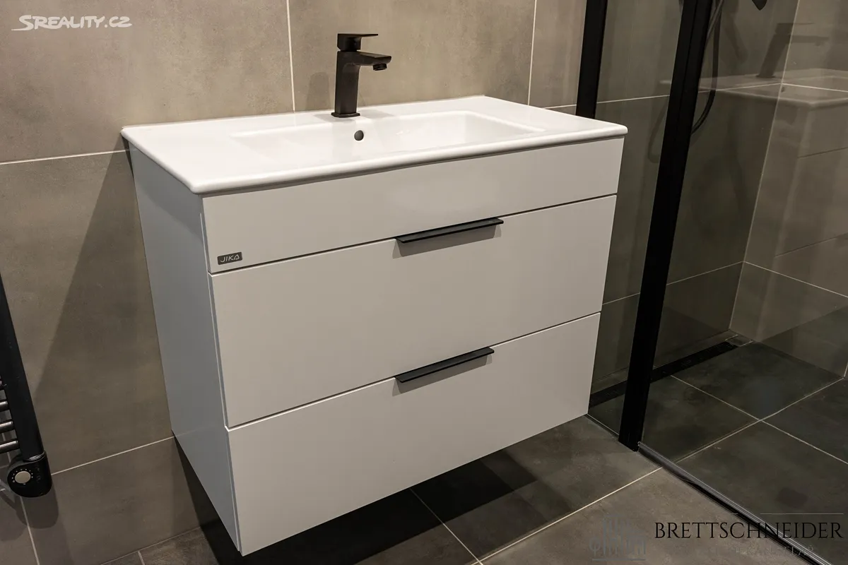 Pronájem bytu 2+kk 45 m² - Widok 3