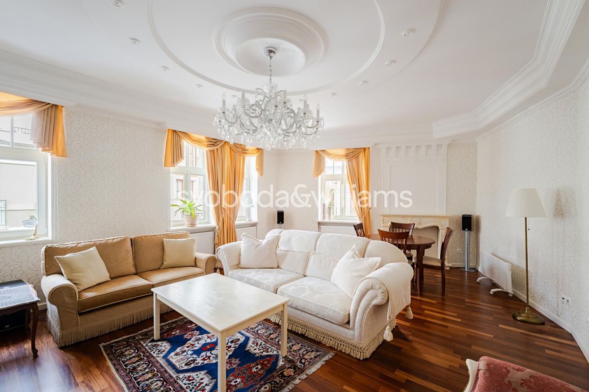Prodej bytu 5+kk 140 m² – fotografie 2