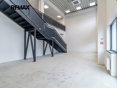 Pronájem obchodního prostoru 289 m²