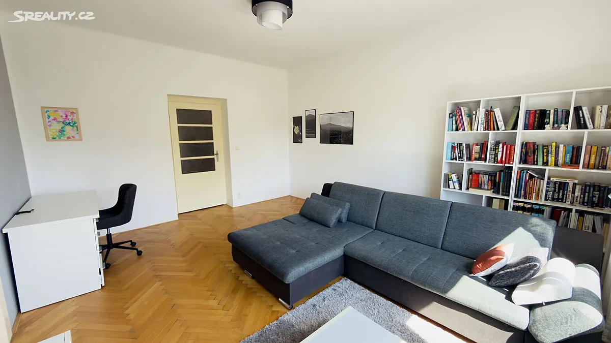 Pronájem bytu 3+1 82 m² - Widok 2