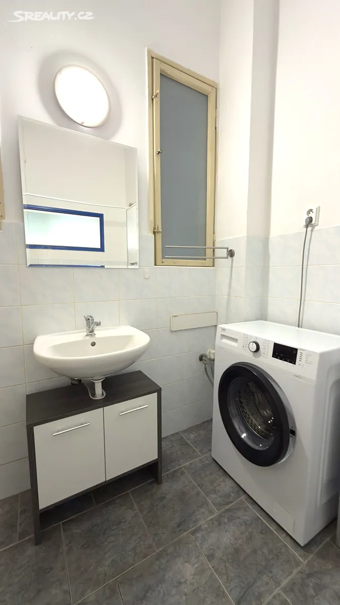 Pronájem bytu 3+1 82 m² - Widok 6