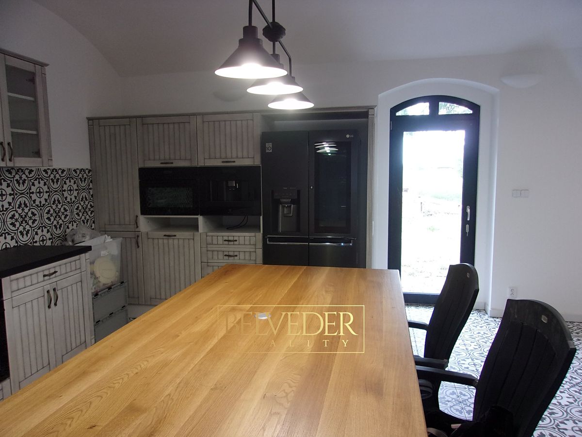 Pronájem bytu 2+1 81 m² – fotografie 2