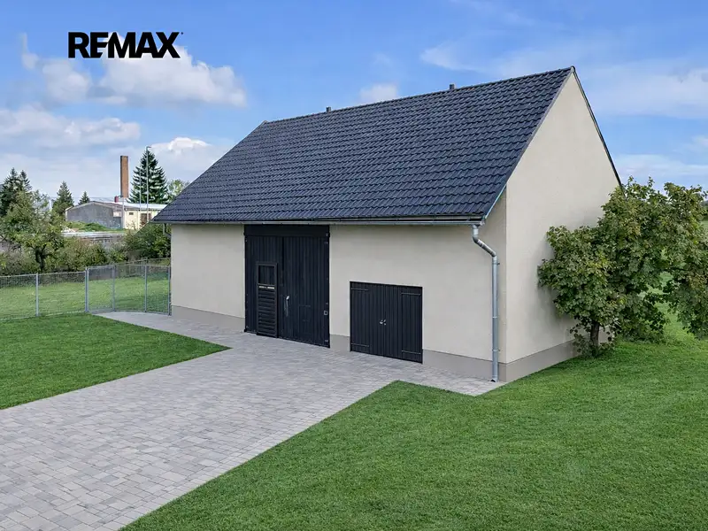 Prodej rodinného domu 370 m², pozemek 4375 m², Luštěnice – náhled fotky 3