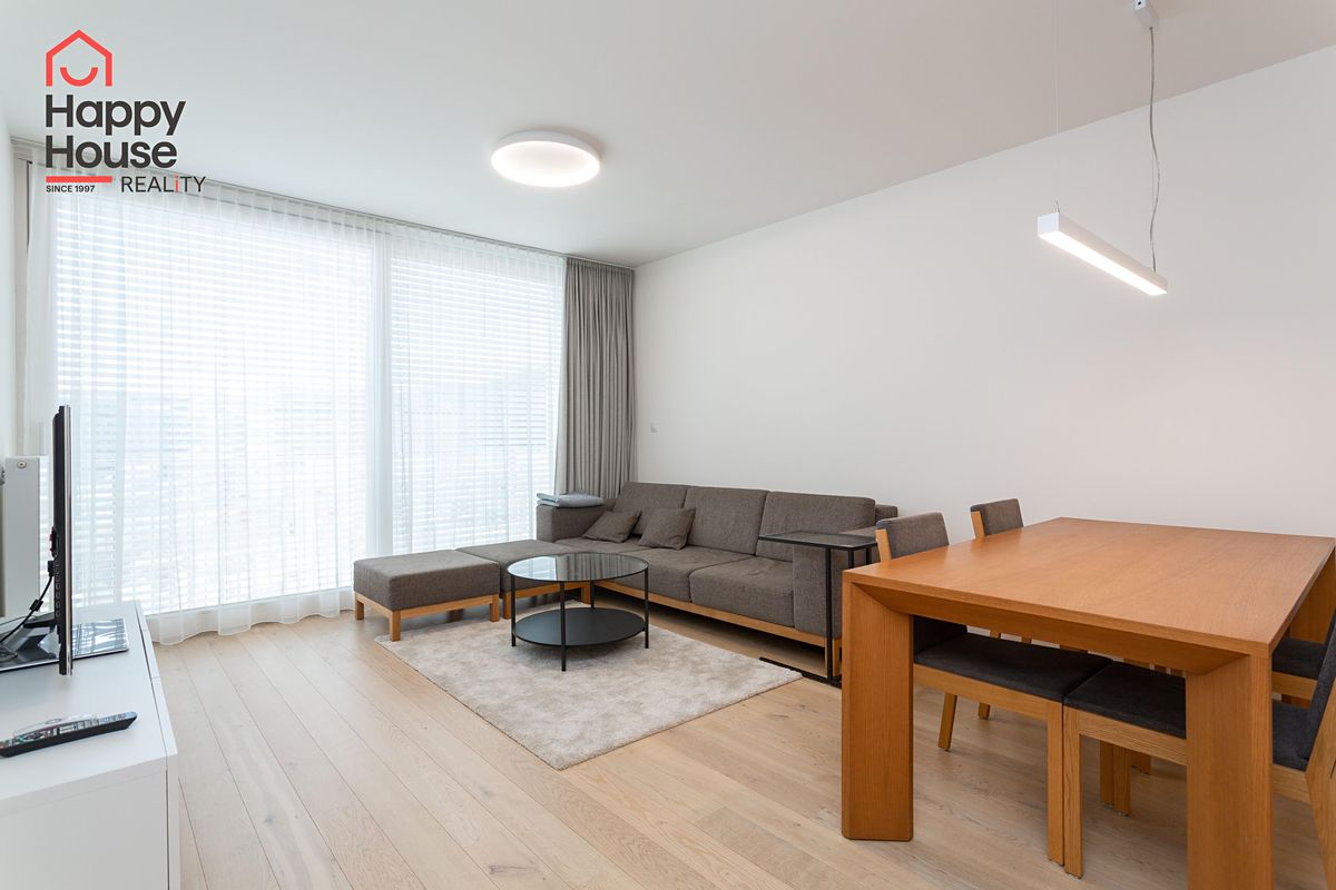 Pronájem bytu 3+kk 79 m²