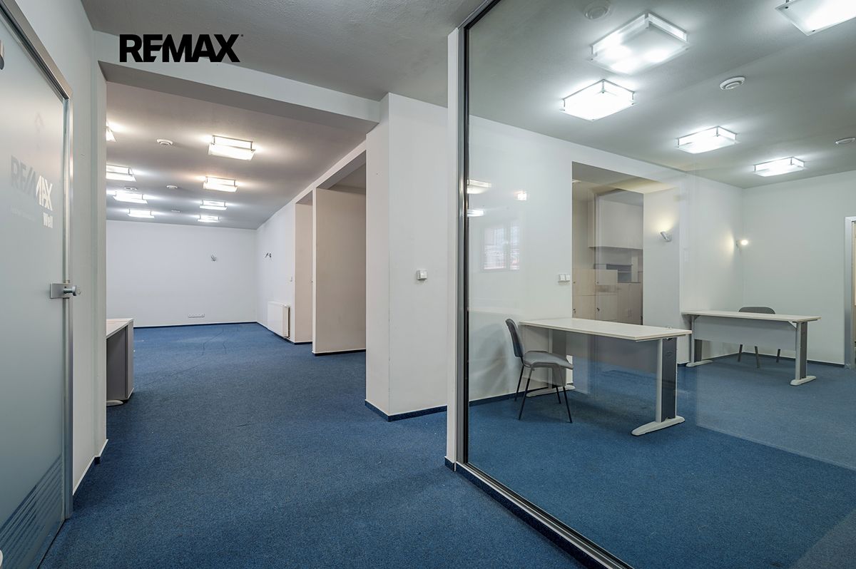 Pronájem obchodního prostoru 125 m² – fotografie 2