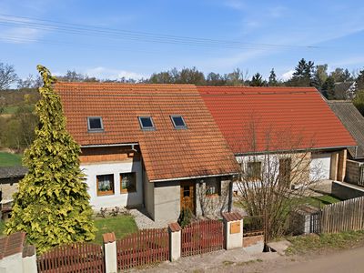 Prodej rodinného domu 183 m², pozemek 942 m²