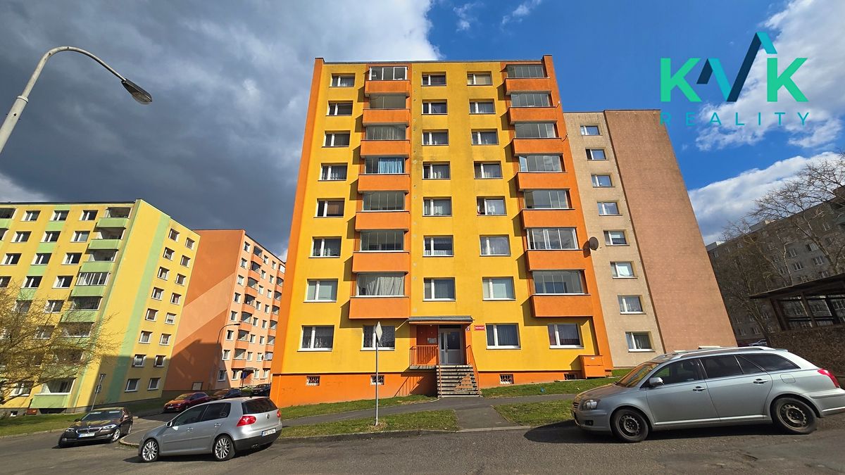 Prodej bytu 4+1 77 m² (Jednopodlažní)