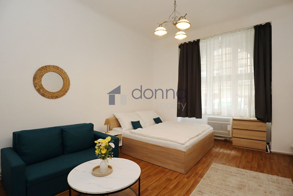 Pronájem bytu 1+kk 30 m²