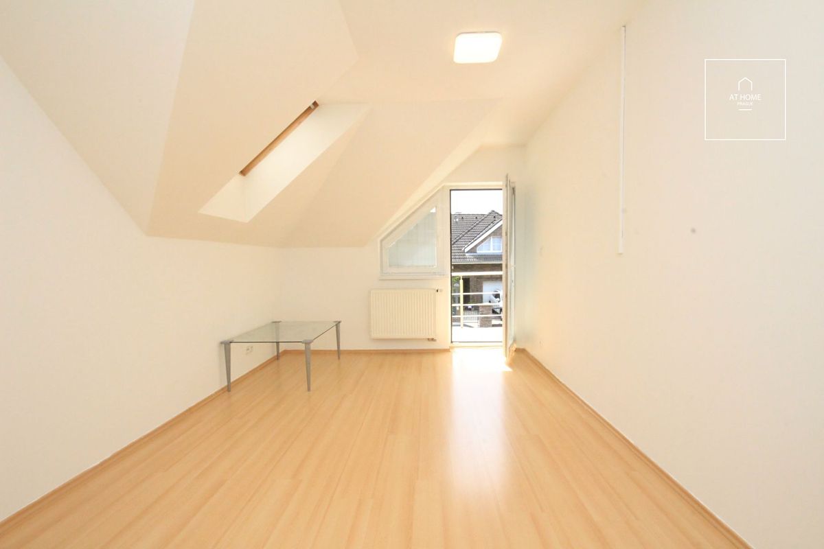 Pronájem rodinného domu 179 m², pozemek 760 m² – fotografie 5