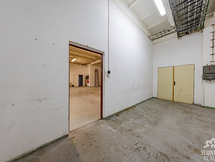 Pronájem komerčního prostoru, 348 m² (4 z 10)
