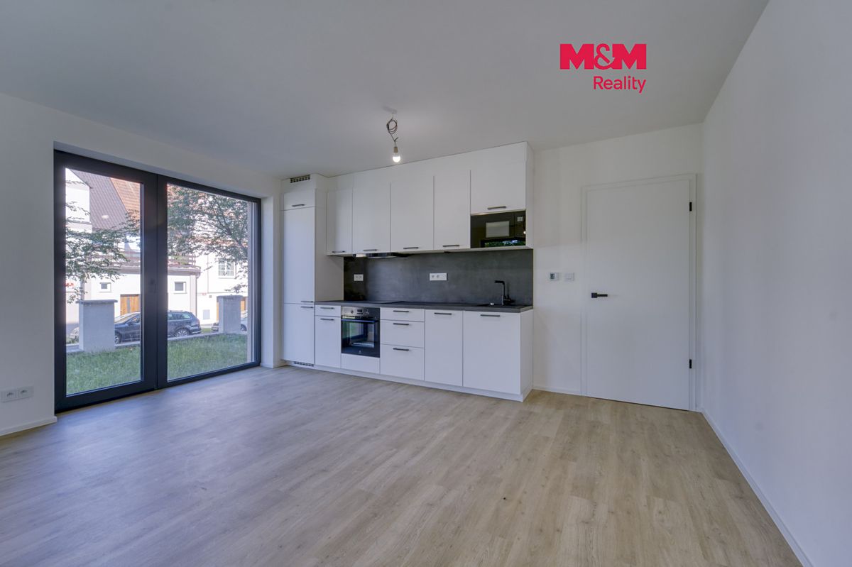 Pronájem bytu 1+kk 40 m²