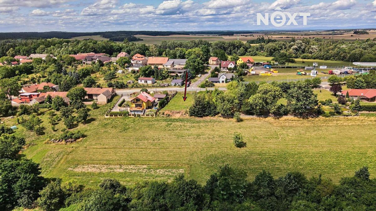 Pronájem zahrady 643 m² – fotografie 2