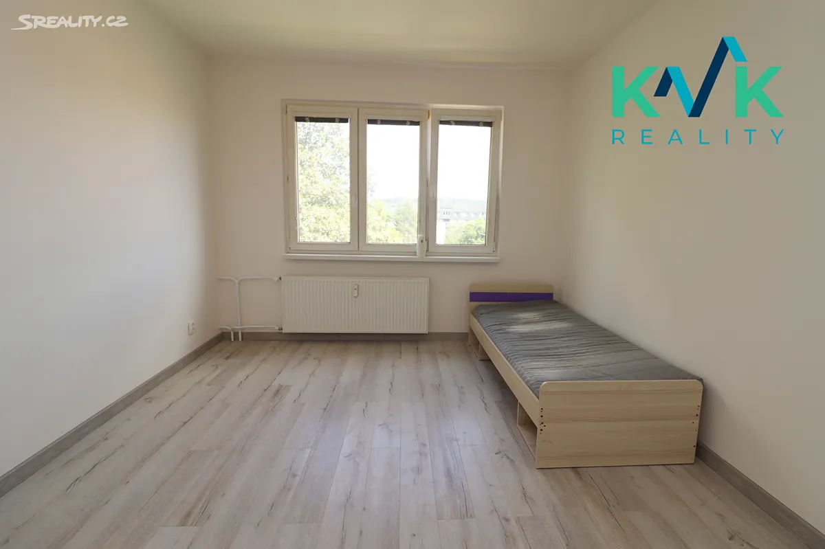 Pronájem bytu 2+1 53 m² – pohled 6
