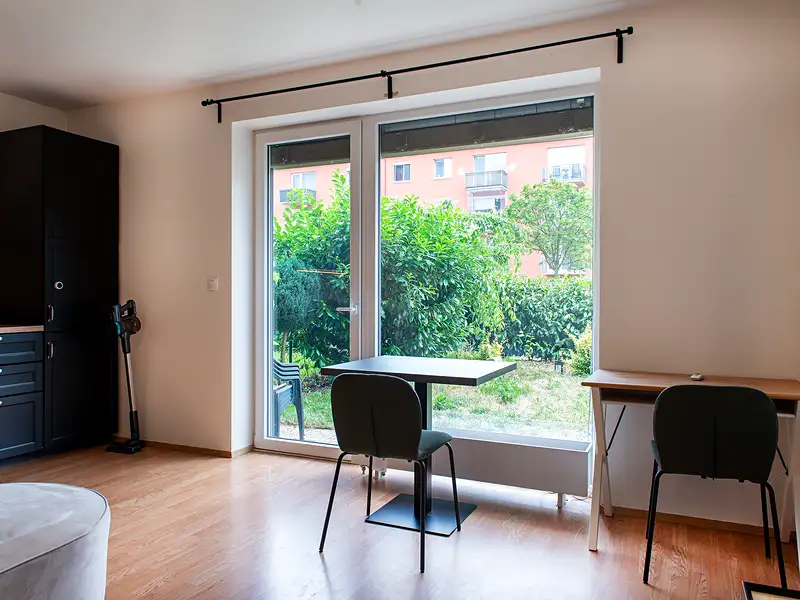 Pronájem bytu 2+kk 48 m², Hostivice – náhled fotky 3