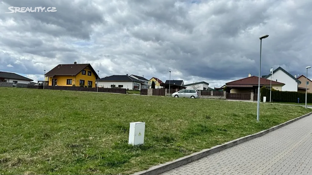 Prodej stavebního pozemku 610 m², Krasová
