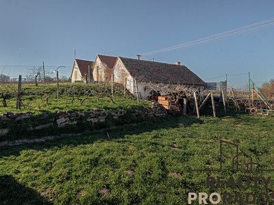 Prodej  stavebního pozemku 450 m²