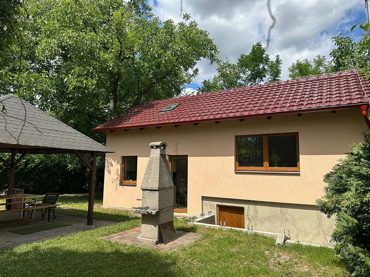 Prodej stavebního pozemku 1920 m² – fotografie 2