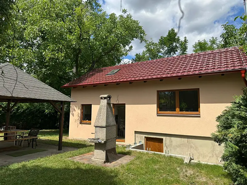 Prodej stavebního pozemku 1920 m², Třebenice – náhled fotky 2