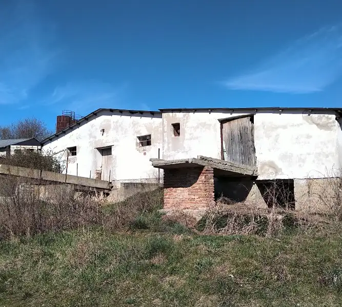 Prodej zemědělského objektu 1272 m², Miličín – náhled fotky 1